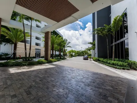 16385 Biscayne Boulevard North Miami Beach FL 33160