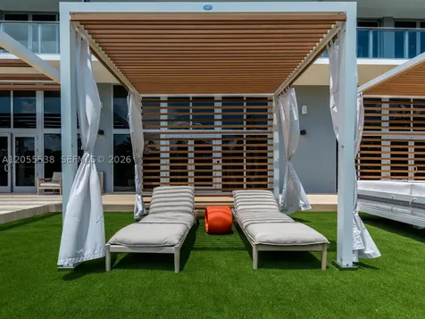 16385 Biscayne Boulevard North Miami Beach FL 33160