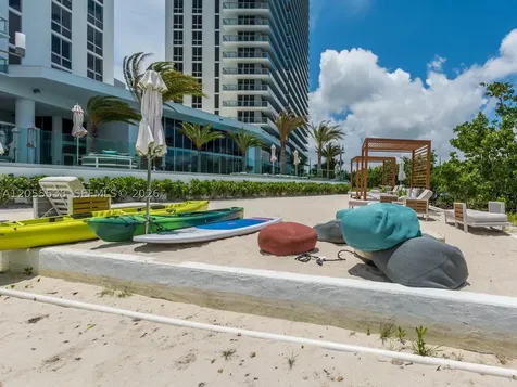 16385 Biscayne Boulevard North Miami Beach FL 33160