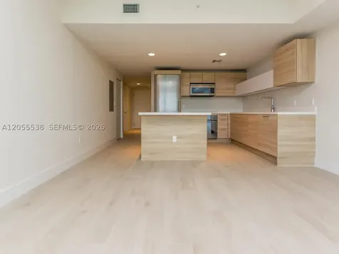 16385 Biscayne Boulevard North Miami Beach FL 33160