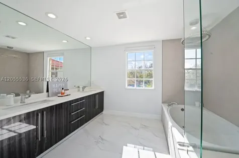 3846 W Gardenia Avenue Weston FL 33332