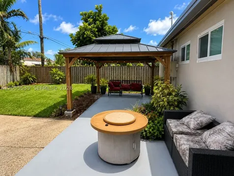 3171 SW 23rd Street Fort Lauderdale FL 33312
