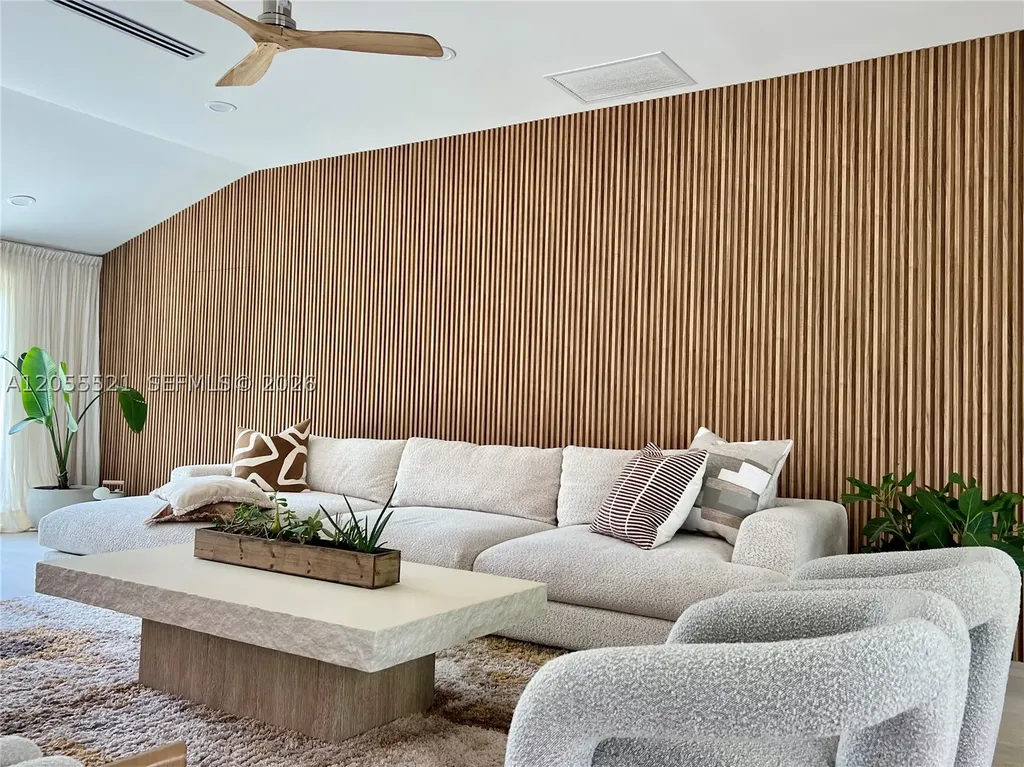 4515 Alton Road Miami Beach FL 33140