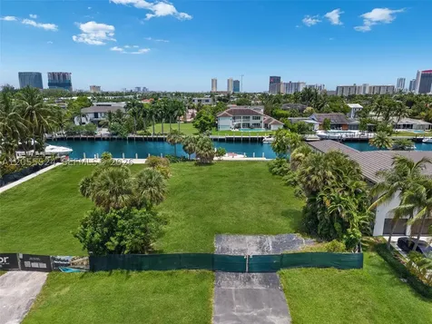 460 Holiday Drive Hallandale Beach FL 33009