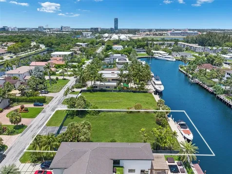 460 Holiday Drive Hallandale Beach FL 33009