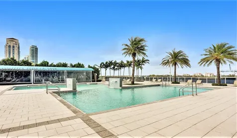 400 Alton Road Miami Beach FL 33139