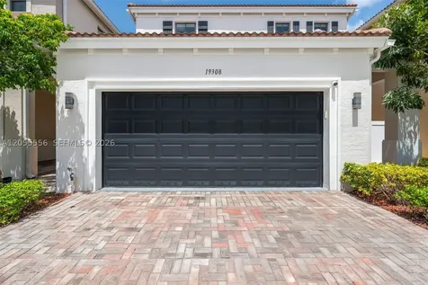 19308 NE 8th Court Miami FL 33179