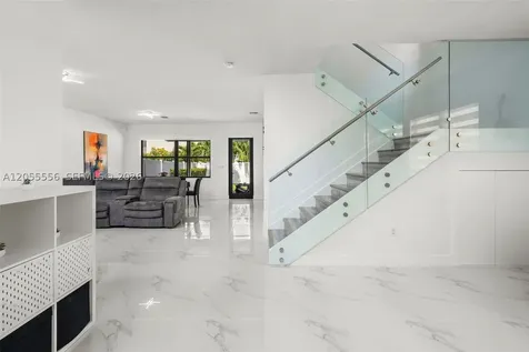 19308 NE 8th Court Miami FL 33179