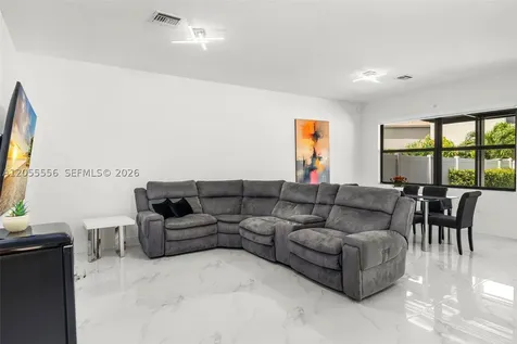 19308 NE 8th Court Miami FL 33179