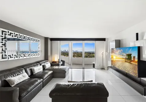 5151 Collins Avenue Miami Beach FL 33140