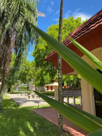 10901 N Kendall Drive Miami FL 33176