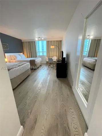 5445 Collins Avenue Miami Beach FL 33140