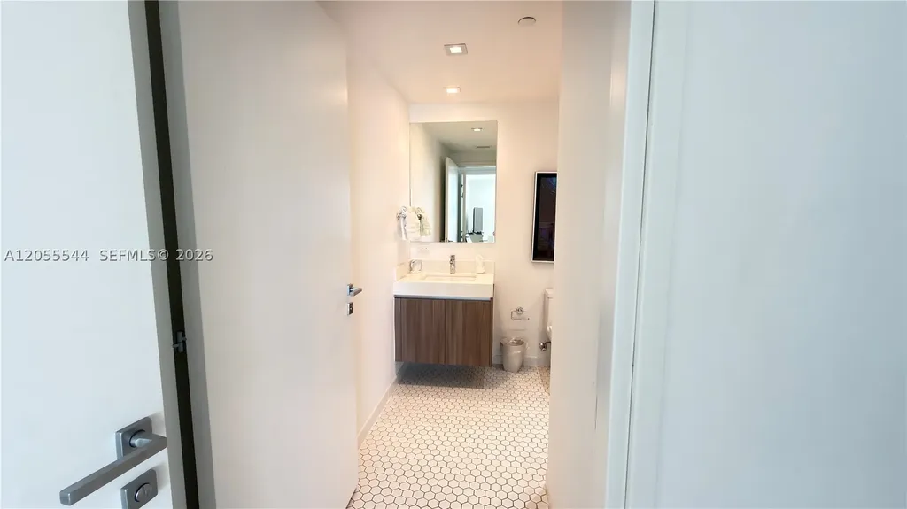 401 N Birch Road Fort Lauderdale FL 33304