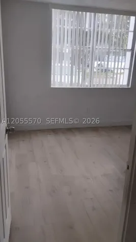 486 NW 165th St Road Miami FL 33169
