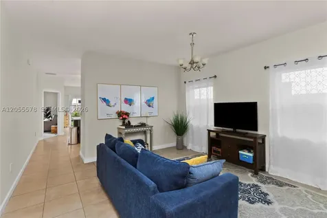 3124 SE 2nd Drive Homestead FL 33033