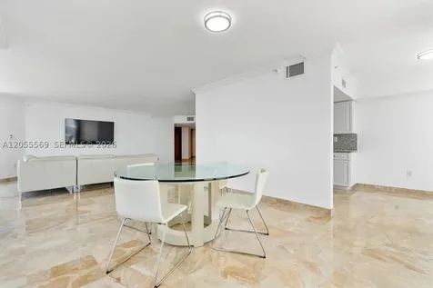 16711 Collins Avenue Sunny Isles Beach FL 33160