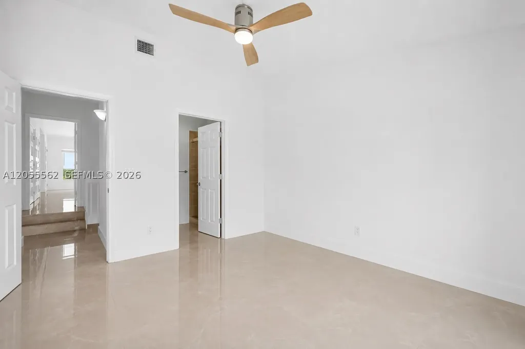 4234 N Ocean Drive Hollywood FL 33019