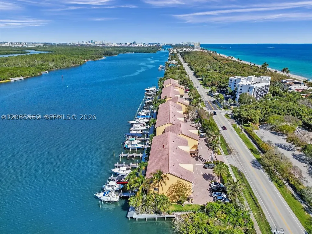 4234 N Ocean Drive Hollywood FL 33019
