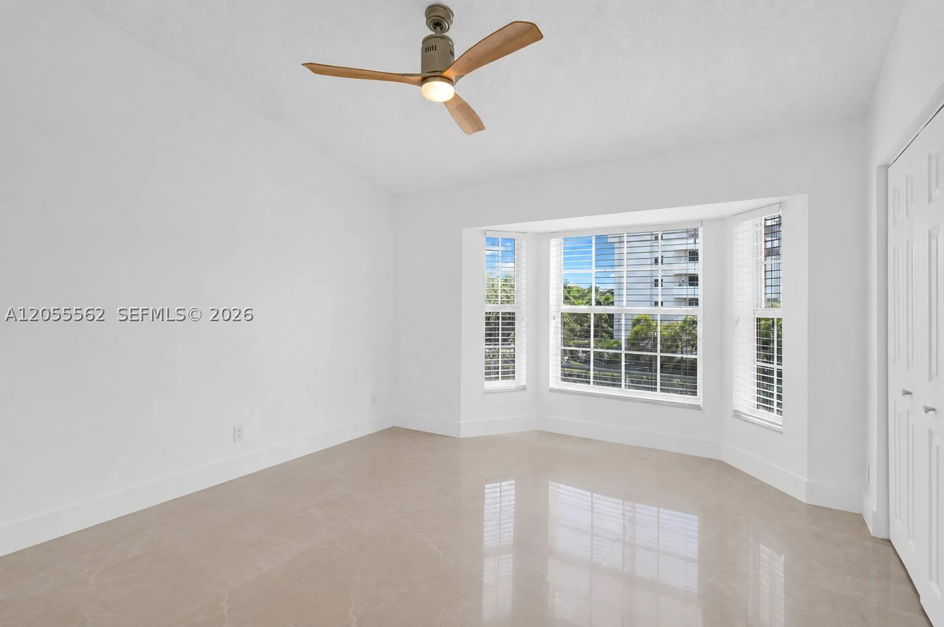 4234 N Ocean Drive Hollywood FL 33019