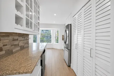 4234 N Ocean Drive Hollywood FL 33019