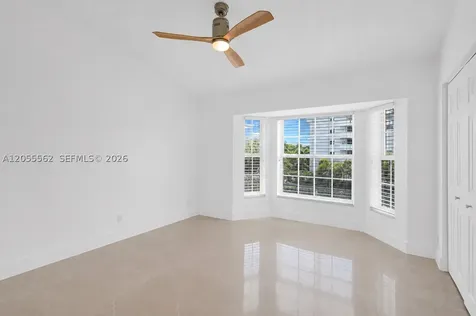 4234 N Ocean Drive Hollywood FL 33019