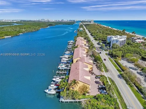 4234 N Ocean Drive Hollywood FL 33019