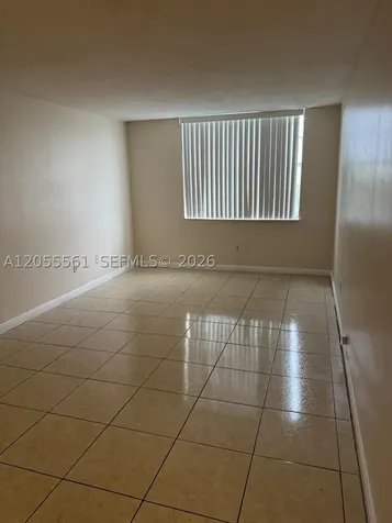 498 NW 165th St Road Miami FL 33169