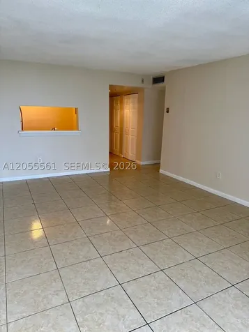 498 NW 165th St Road Miami FL 33169