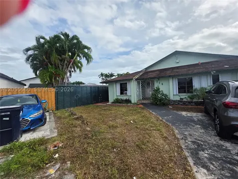 714 SW 99th Ct Circle Miami FL 33174