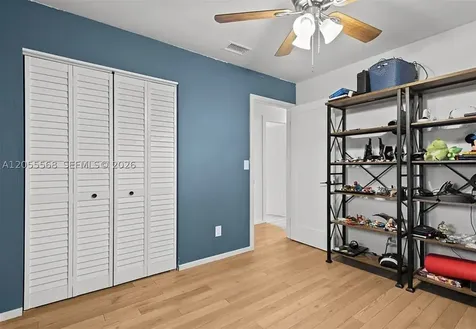320 SE 26 Terrace Cape Coral FL 33034