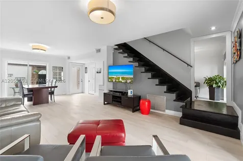 7282 Jacaranda Lane Miami Lakes FL 33014
