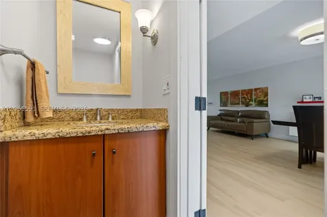 7282 Jacaranda Lane Miami Lakes FL 33014