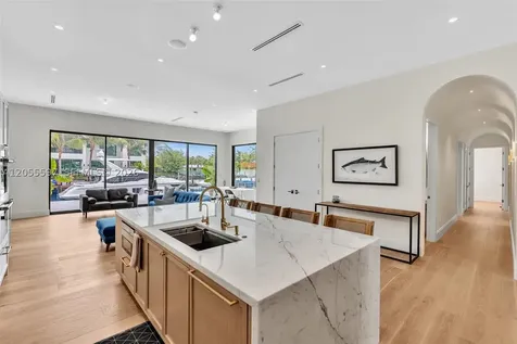 13045 Coronado Terrace North Miami FL 33181