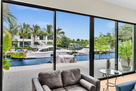 13045 Coronado Terrace North Miami FL 33181