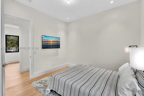13045 Coronado Terrace North Miami FL 33181