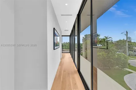 13045 Coronado Terrace North Miami FL 33181