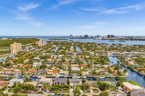 13045 Coronado Terrace North Miami FL 33181