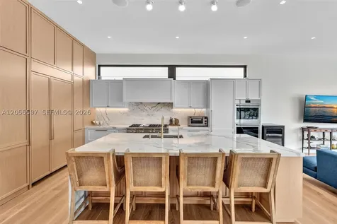 13045 Coronado Terrace North Miami FL 33181