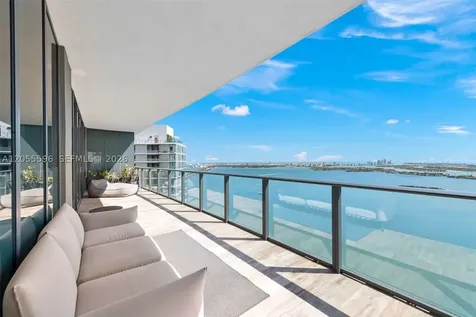 650 NE 32nd Street Miami FL 33137