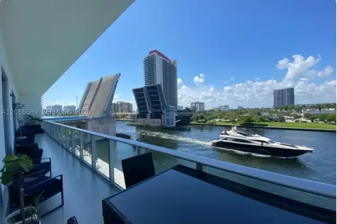 4010 S Ocean Drive Hollywood FL 33019