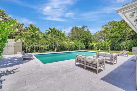 1581 NE 131 Road North Miami FL 33161