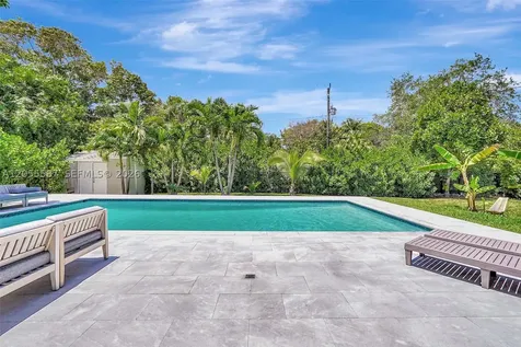 1581 NE 131 Road North Miami FL 33161