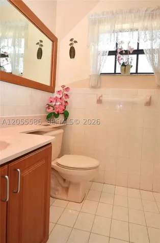 8727 NW 150th Terrace Miami Lakes FL 33018