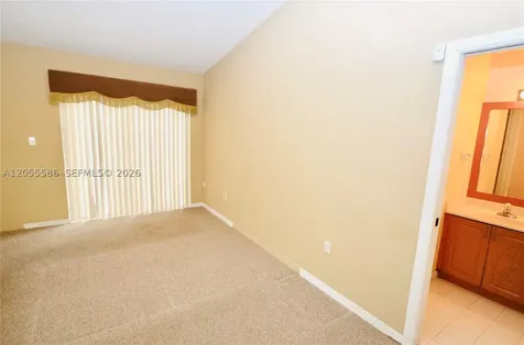 8727 NW 150th Terrace Miami Lakes FL 33018