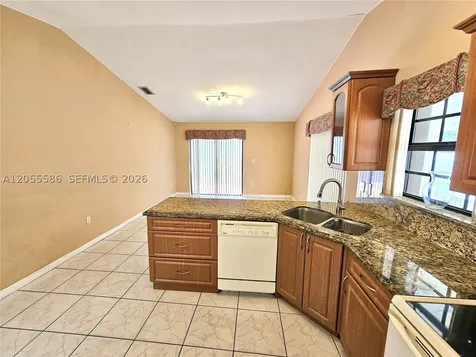 8727 NW 150th Terrace Miami Lakes FL 33018