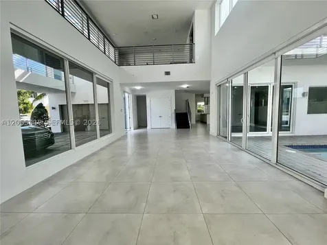 10250 NW 74th Terrace Doral FL 33178