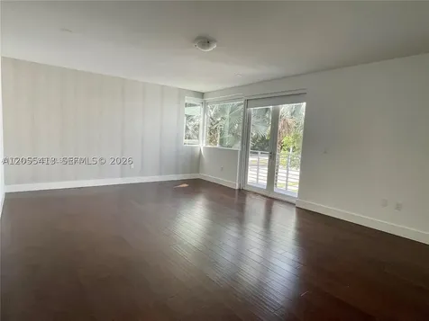 10250 NW 74th Terrace Doral FL 33178