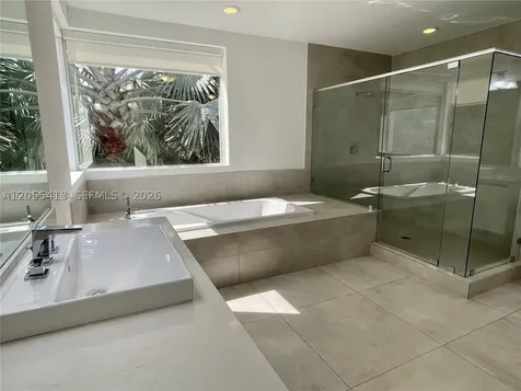 10250 NW 74th Terrace Doral FL 33178