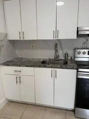 2580 NE 182nd Terrace North Miami Beach FL 33160