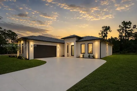 8418 Sun N Lakes Boulevard Sebring FL 33872